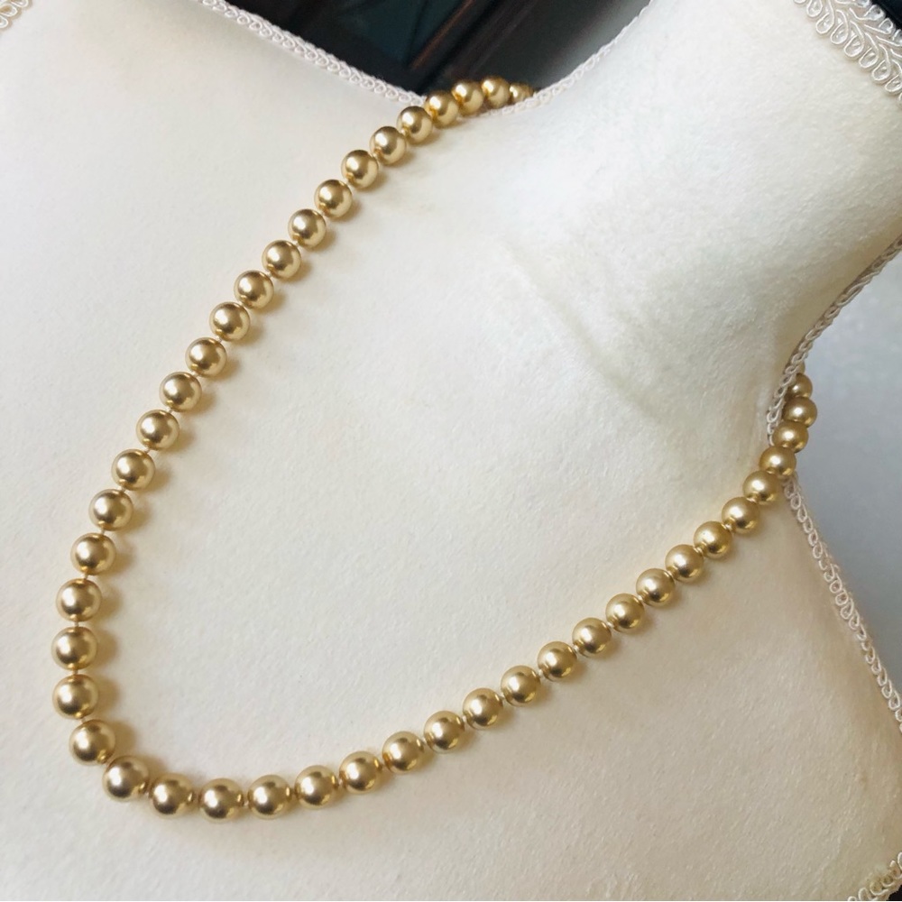 Vintage knotted gold glass pearl bead necklace